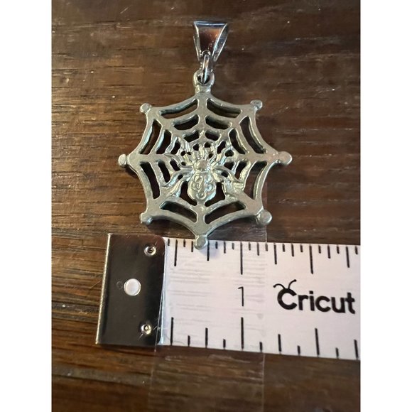 House of Morgan Spiderweb Slider Pewter Silver Pendant - Picture 9 of 10
